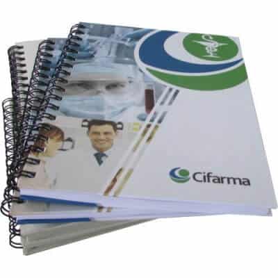 Caderno personalizado Capa dura 18x25 cm